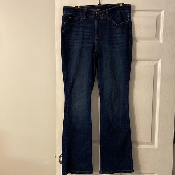 Lee Denim - Lee Regular Bootcut Mid Rise Jeans size 14L excellent condition inseam 32”
